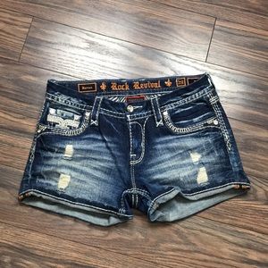 Rock revival “Raven” shorts